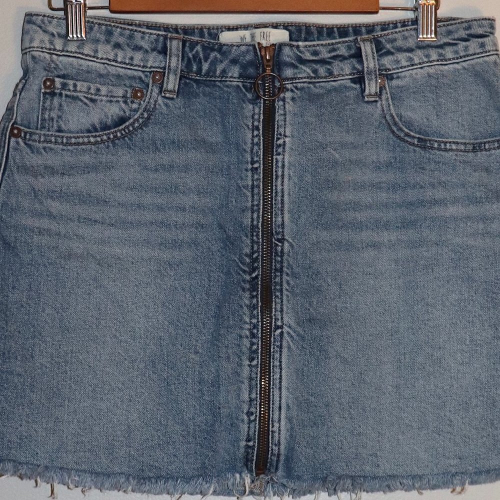 We The Free Full Zip Mini Jean skirt Size 30